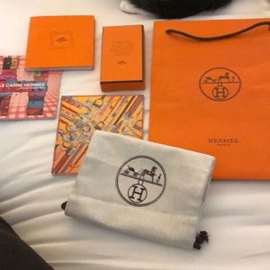 Hermès scarf booklets jewerly bag paper bag. Final markdown